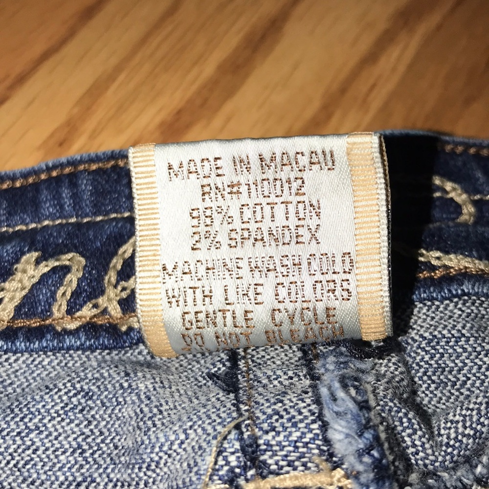 Nine Rivets Jeans - Picture 3 of 8